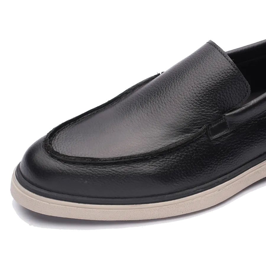 Monarch Cuir - vue 3